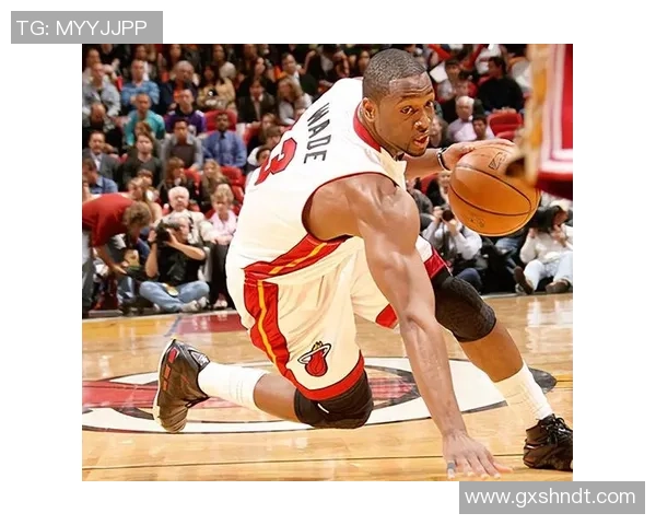 足球明星独家技巧揭秘教你轻松掌握场上绝技与战术运用 足球明星独家技巧揭秘教你轻松掌握场上绝技与战术运用